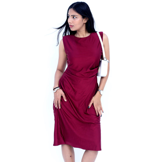 Sleek Maroon Sleeveless Midi Dress